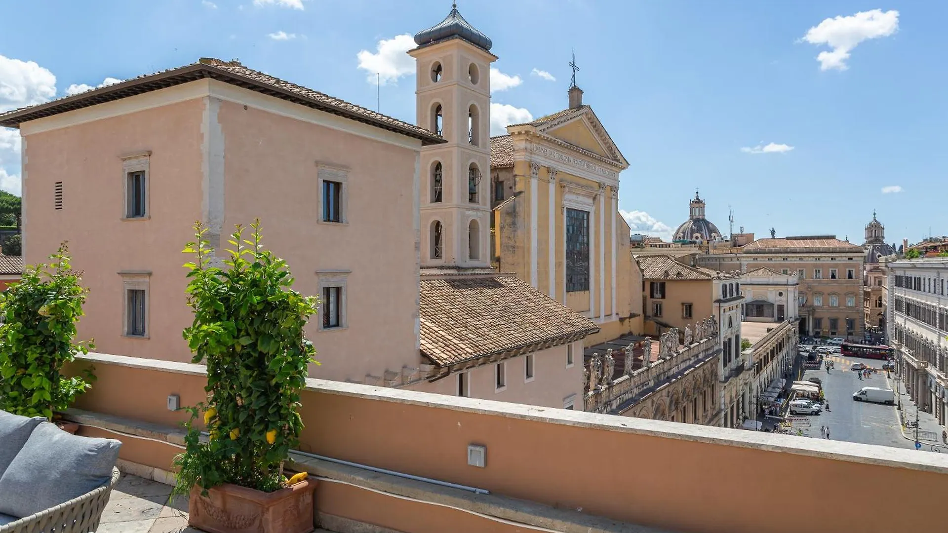 Ferienwohnung Iflat Luxury Penthouse Near Trevi Fountain Rom