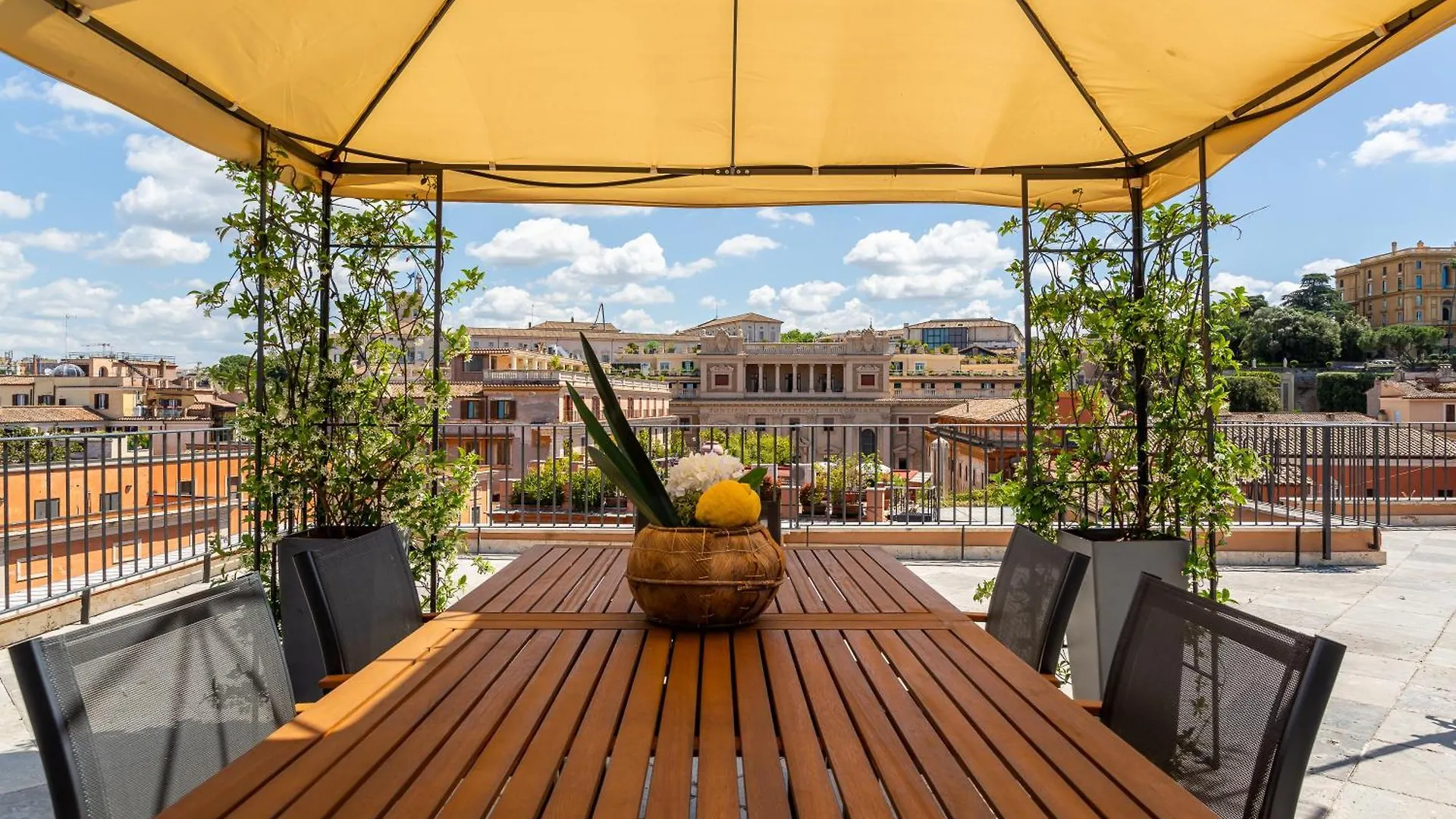 Ferienwohnung Iflat Luxury Penthouse Near Trevi Fountain Rom Italien