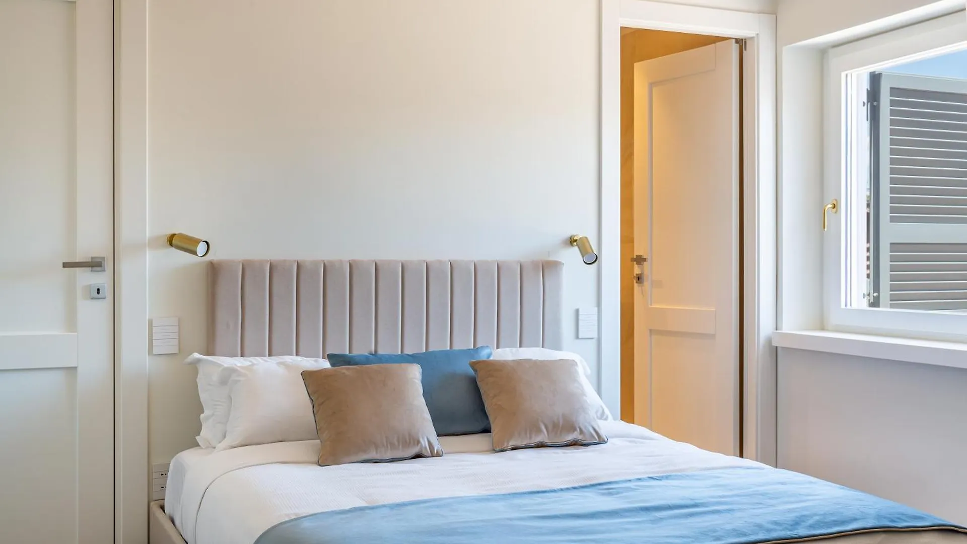 Iflat Luxury Penthouse Near Trevi Fountain Apartment Rome